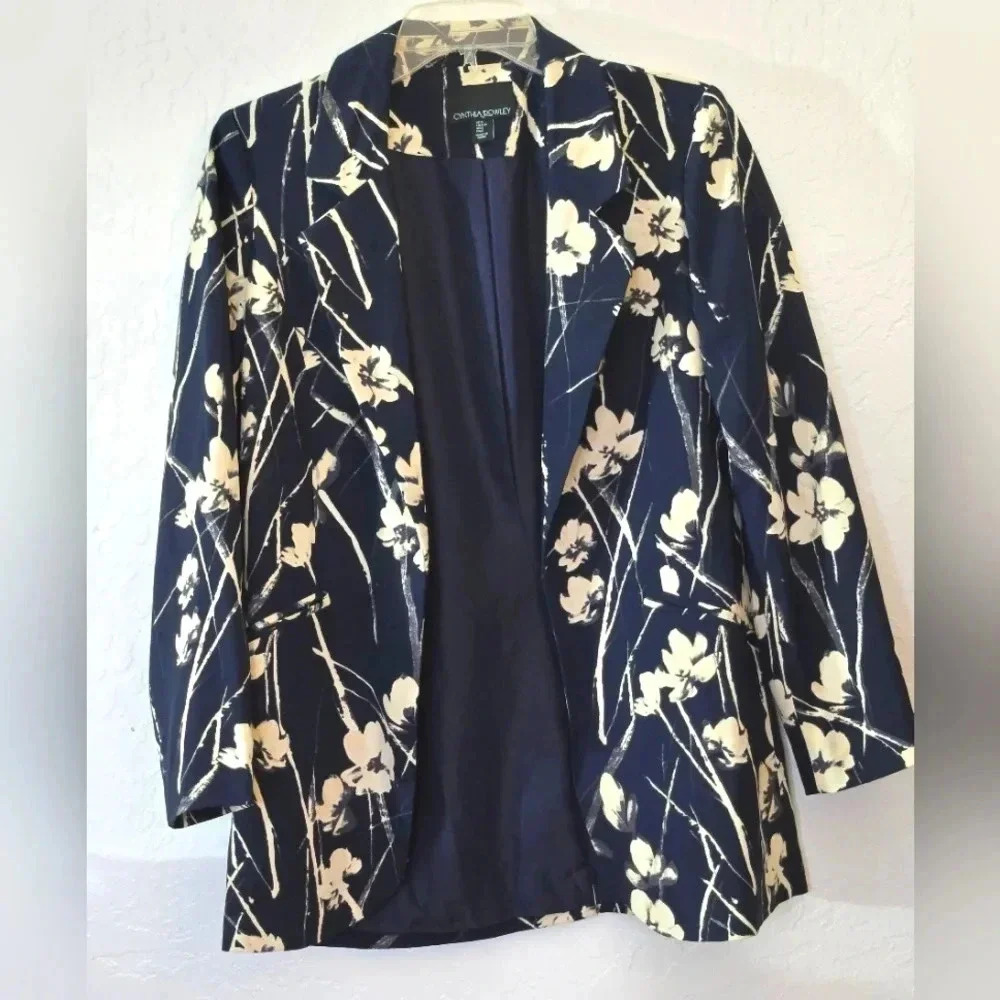 Cynthia Rowley | Long Lined Blazer in Navy Blue Cream Floral SZ S